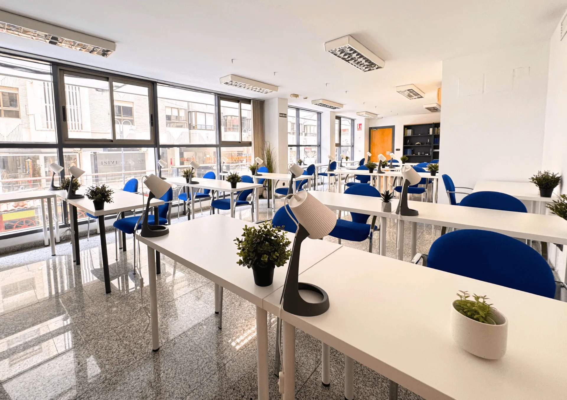 Oficina 'Orión' image 2